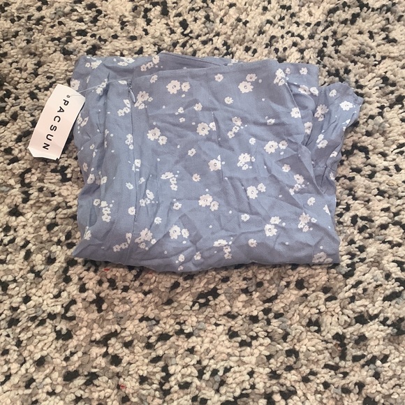 L.A. hearts skirt from pacsun! - Picture 2 of 5